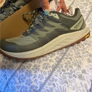 Merrell size 11 Womens Antora 3 GT Hiking/Trail Runners